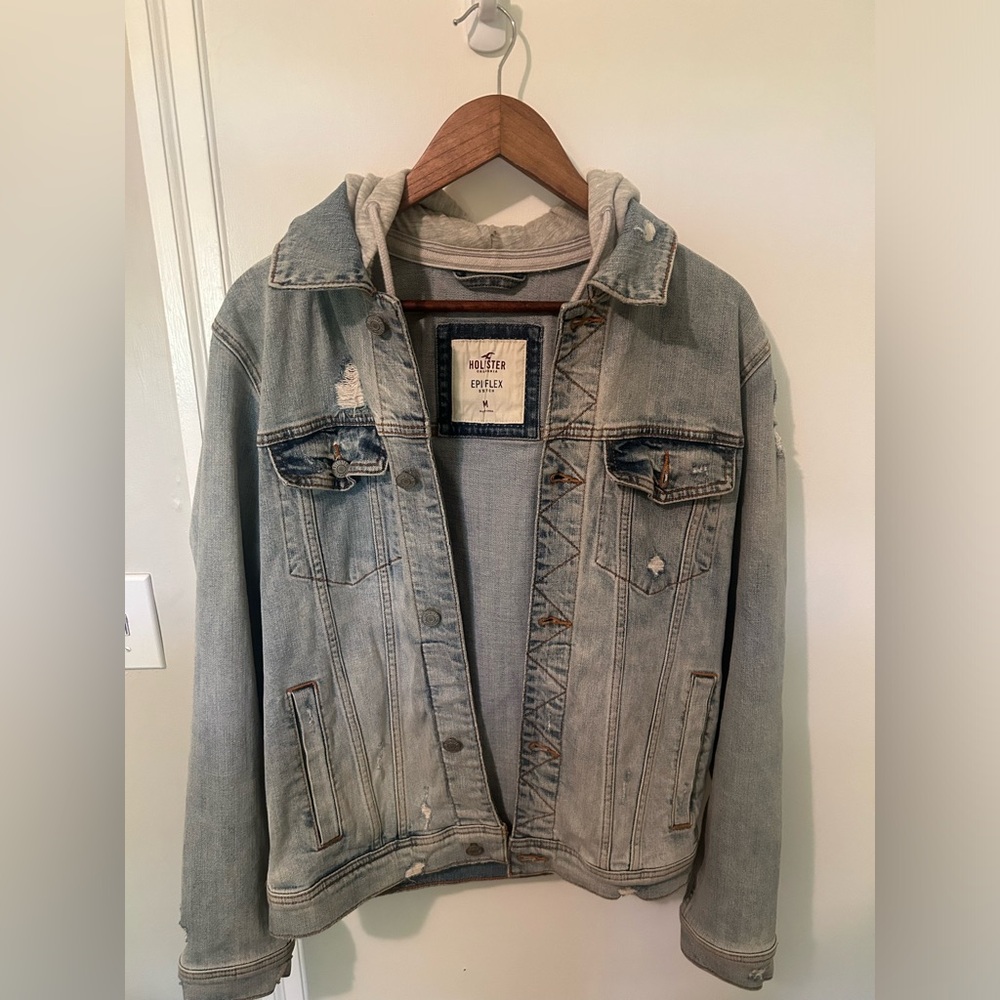 Hollister Epicflex Jean Jacket. Lightly worn.